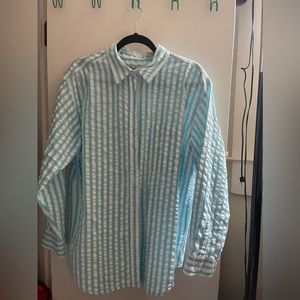 Scandinavian Button Down